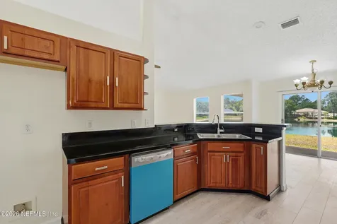 6878 Wall Springs Drive Jacksonville FL 32222