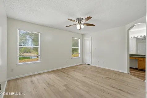 6878 Wall Springs Drive Jacksonville FL 32222