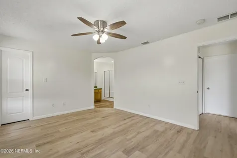 6878 Wall Springs Drive Jacksonville FL 32222