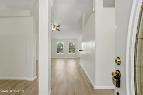 6878 Wall Springs Drive Jacksonville FL 32222