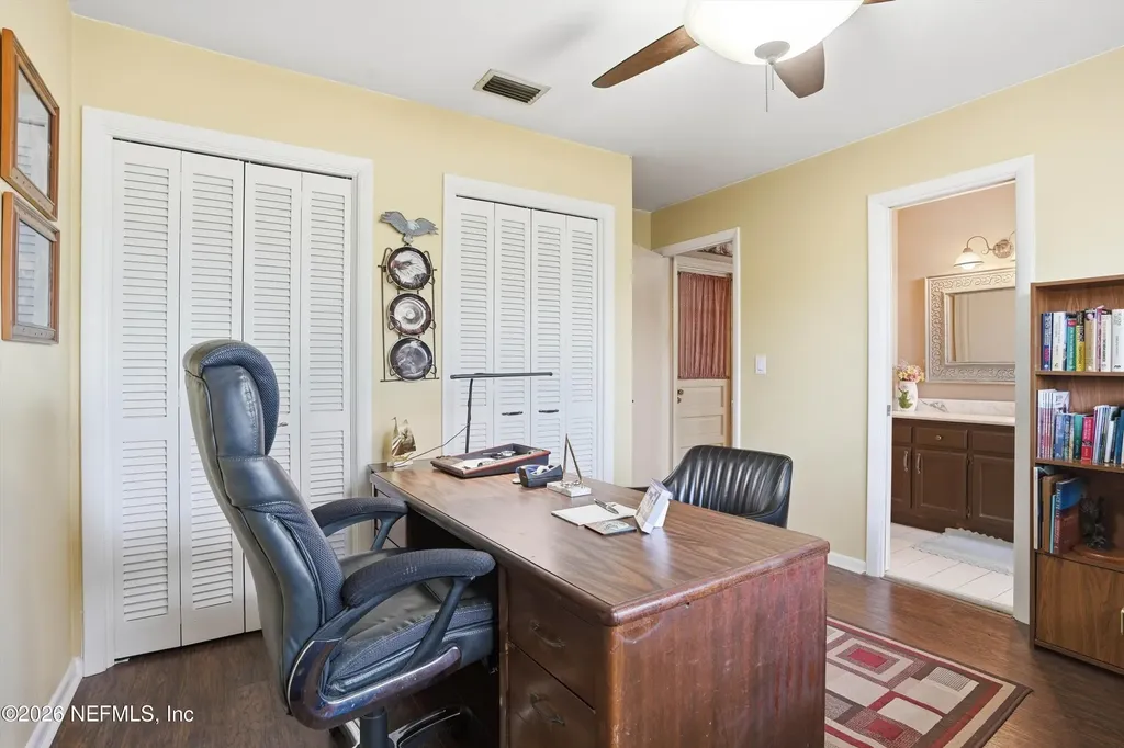 1884 Parkcrest Drive Jacksonville FL 32211