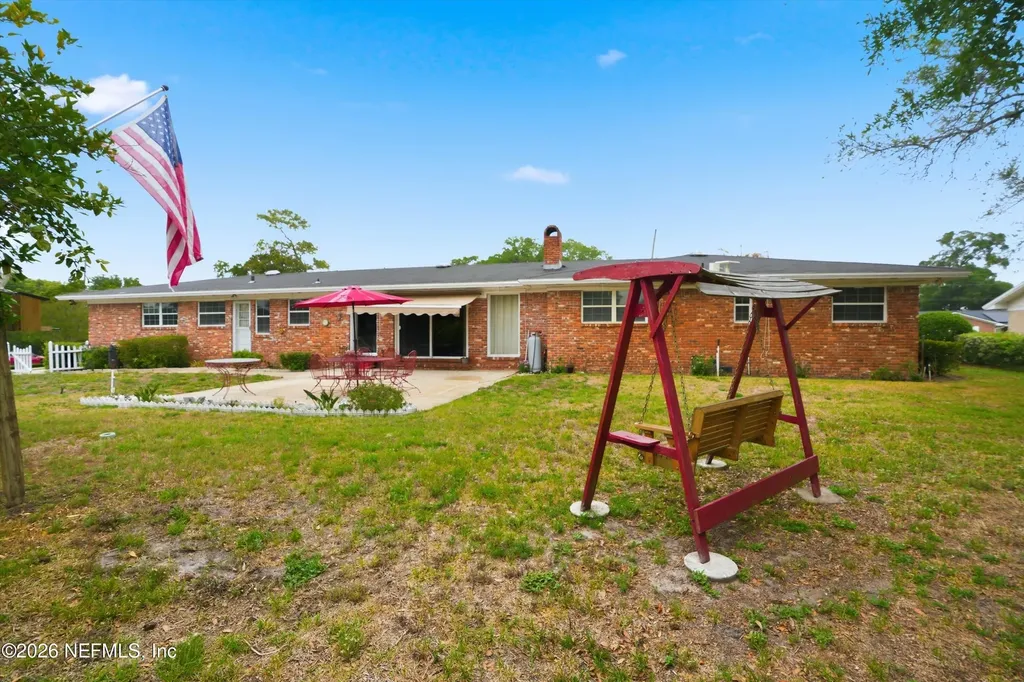 1884 Parkcrest Drive Jacksonville FL 32211