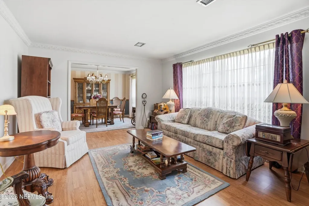1884 Parkcrest Drive Jacksonville FL 32211