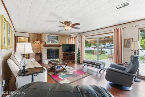 1884 Parkcrest Drive Jacksonville FL 32211