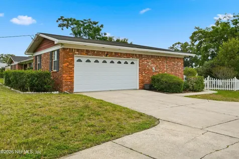 1884 Parkcrest Drive Jacksonville FL 32211