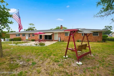 1884 Parkcrest Drive Jacksonville FL 32211