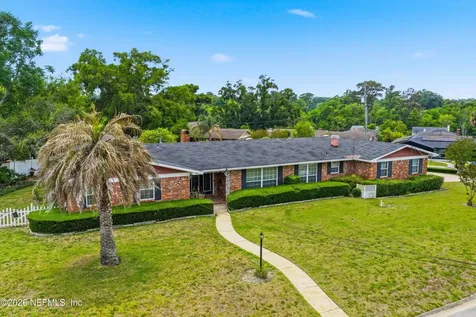 1884 Parkcrest Drive Jacksonville FL 32211