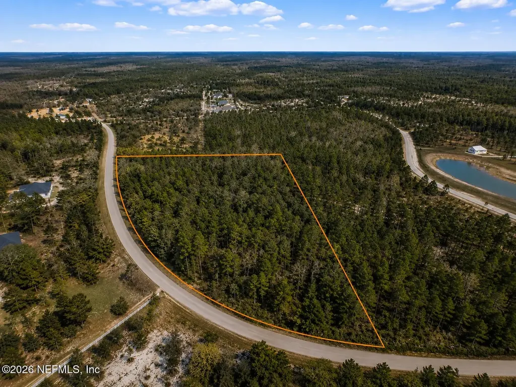 14035 Dunroven Drive Bryceville FL 32009