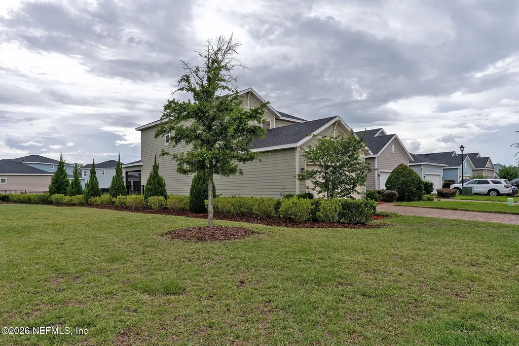 2757 Pointed Leaf Road Green Cove Springs FL 32043