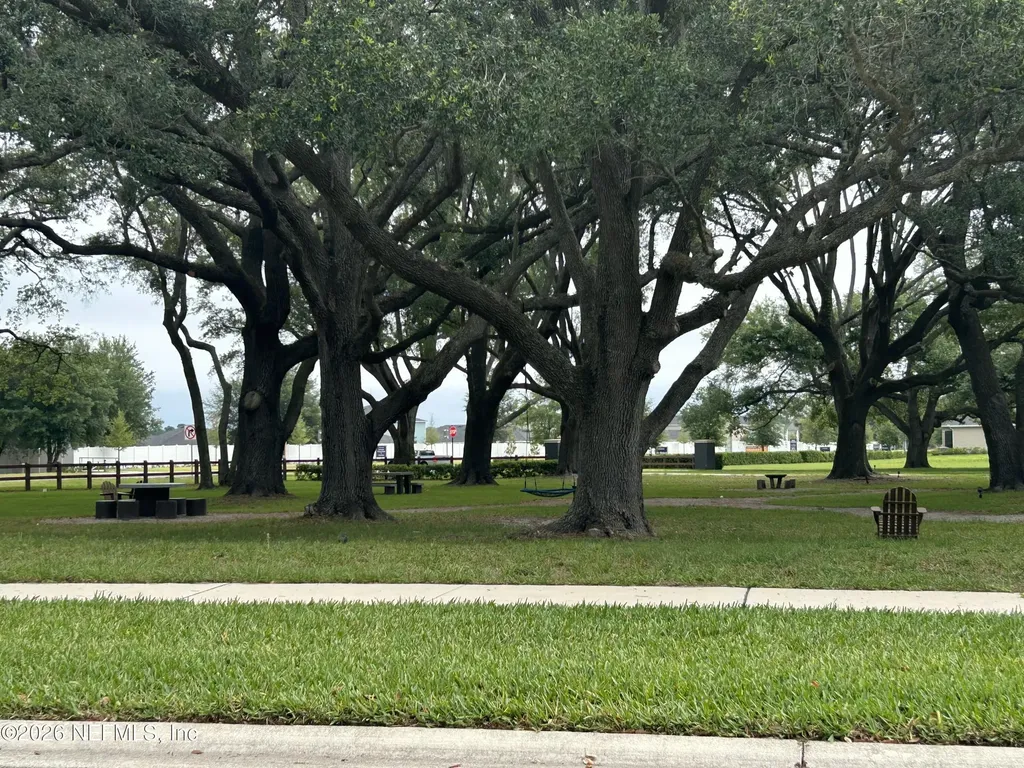 2757 Pointed Leaf Road Green Cove Springs FL 32043
