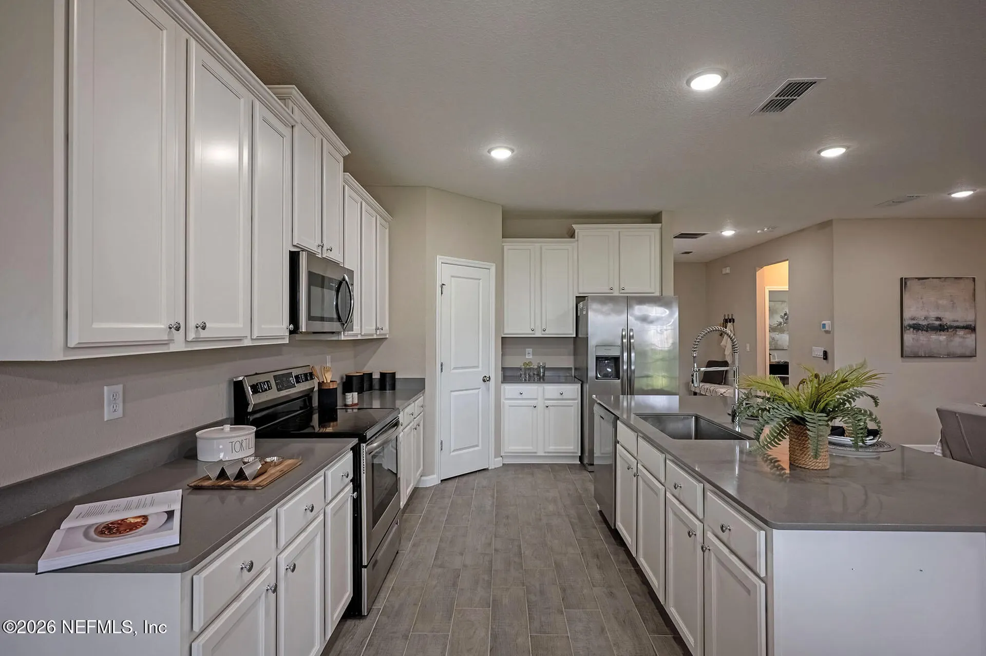 2757 Pointed Leaf Road Green Cove Springs FL 32043