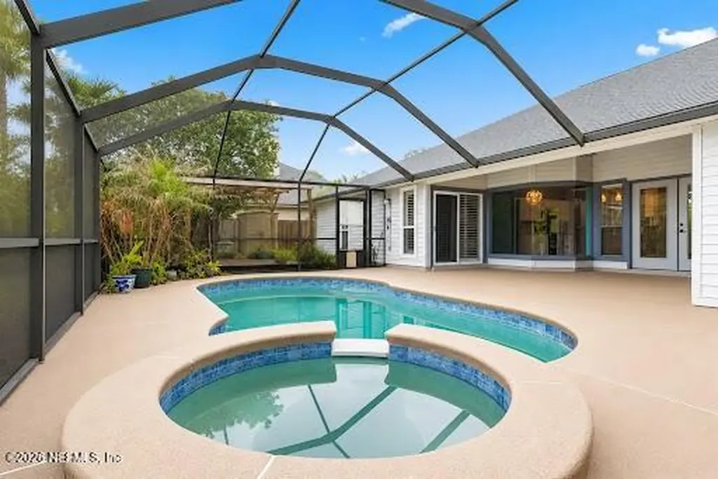 5562 Alden Bridge Drive Jacksonville FL 32258