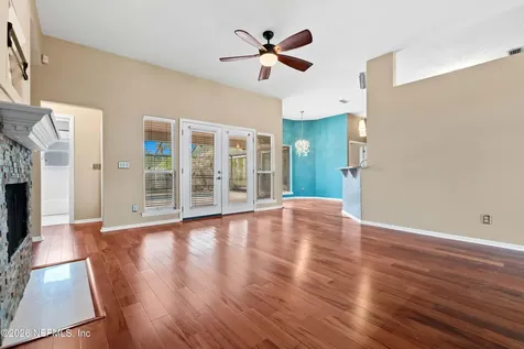 5562 Alden Bridge Drive Jacksonville FL 32258