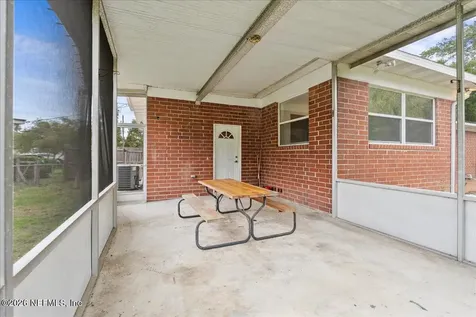 6402 Lou Court Jacksonville FL 32216