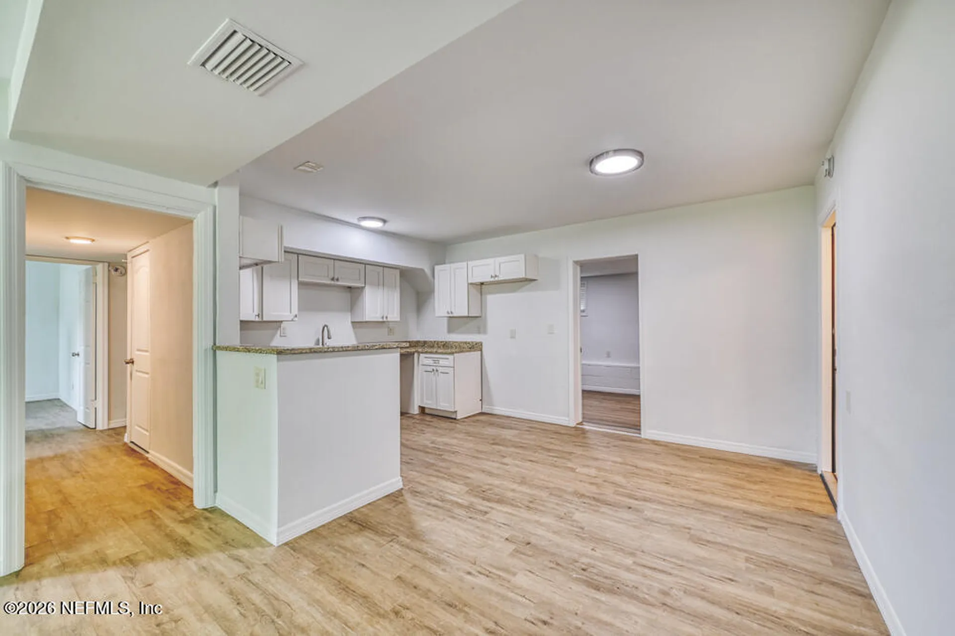 1339 Ellis Road Jacksonville FL 32205