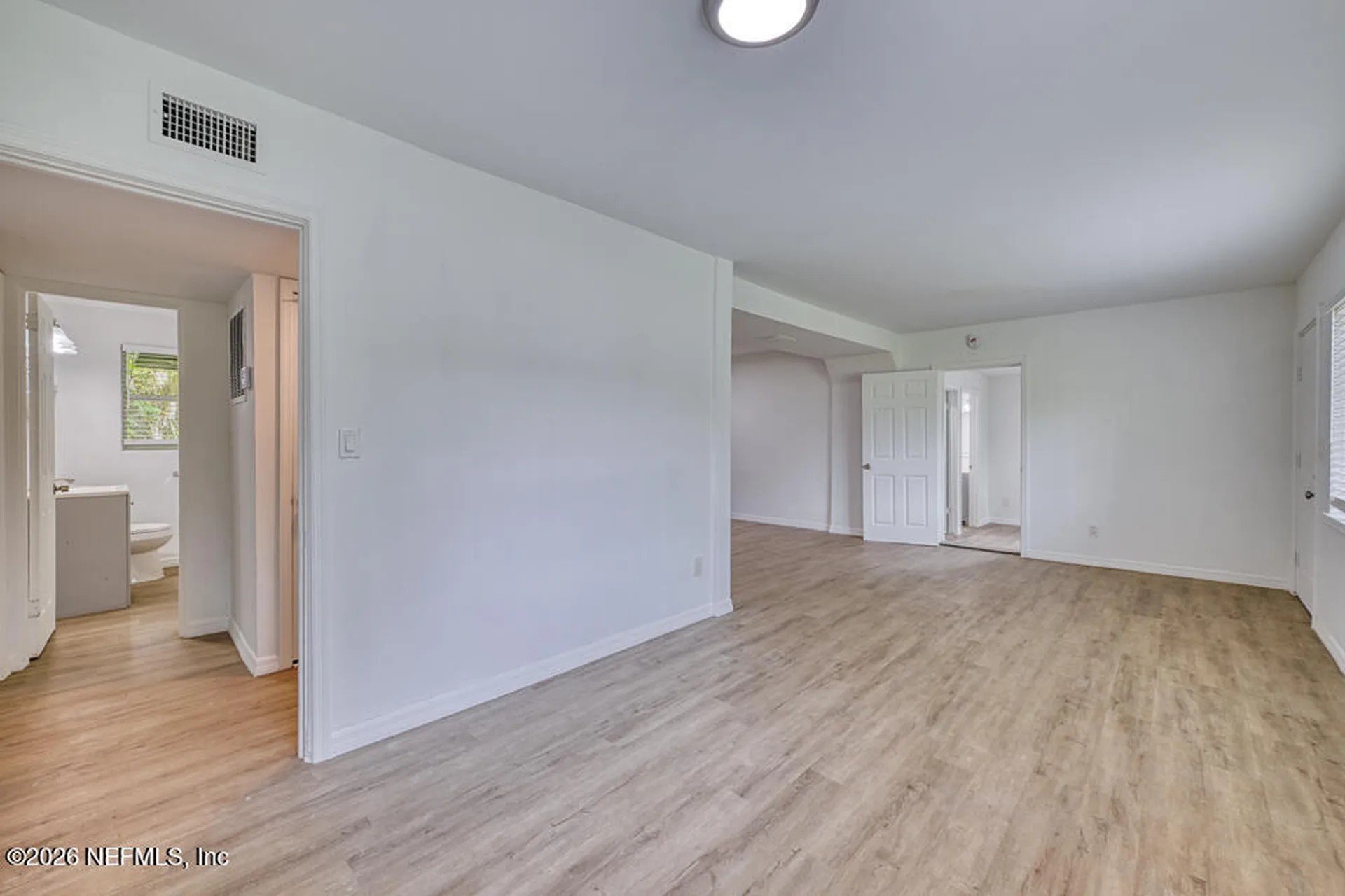 1339 Ellis Road Jacksonville FL 32205