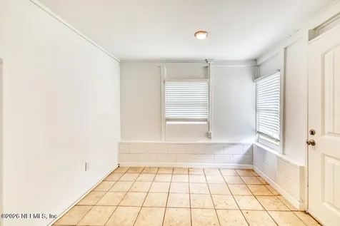 1339 Ellis Road Jacksonville FL 32205