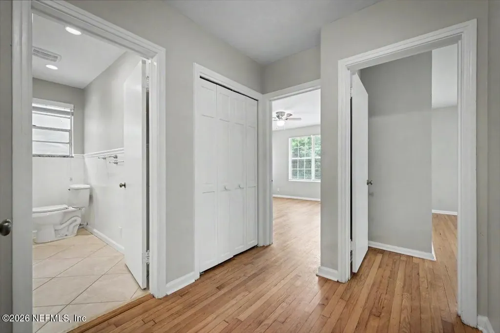 5321 Rollins Avenue Jacksonville FL 32207