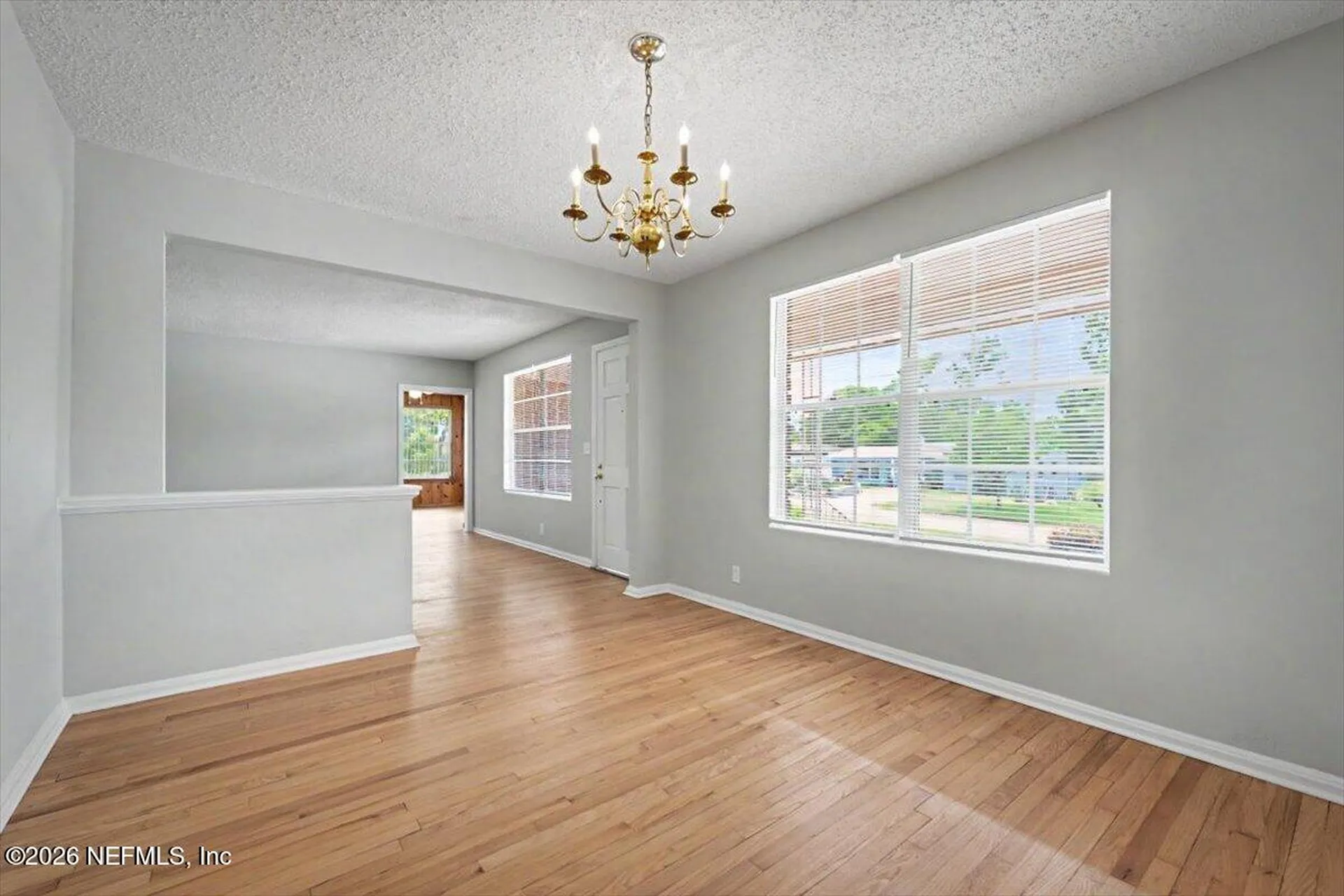 5321 Rollins Avenue Jacksonville FL 32207