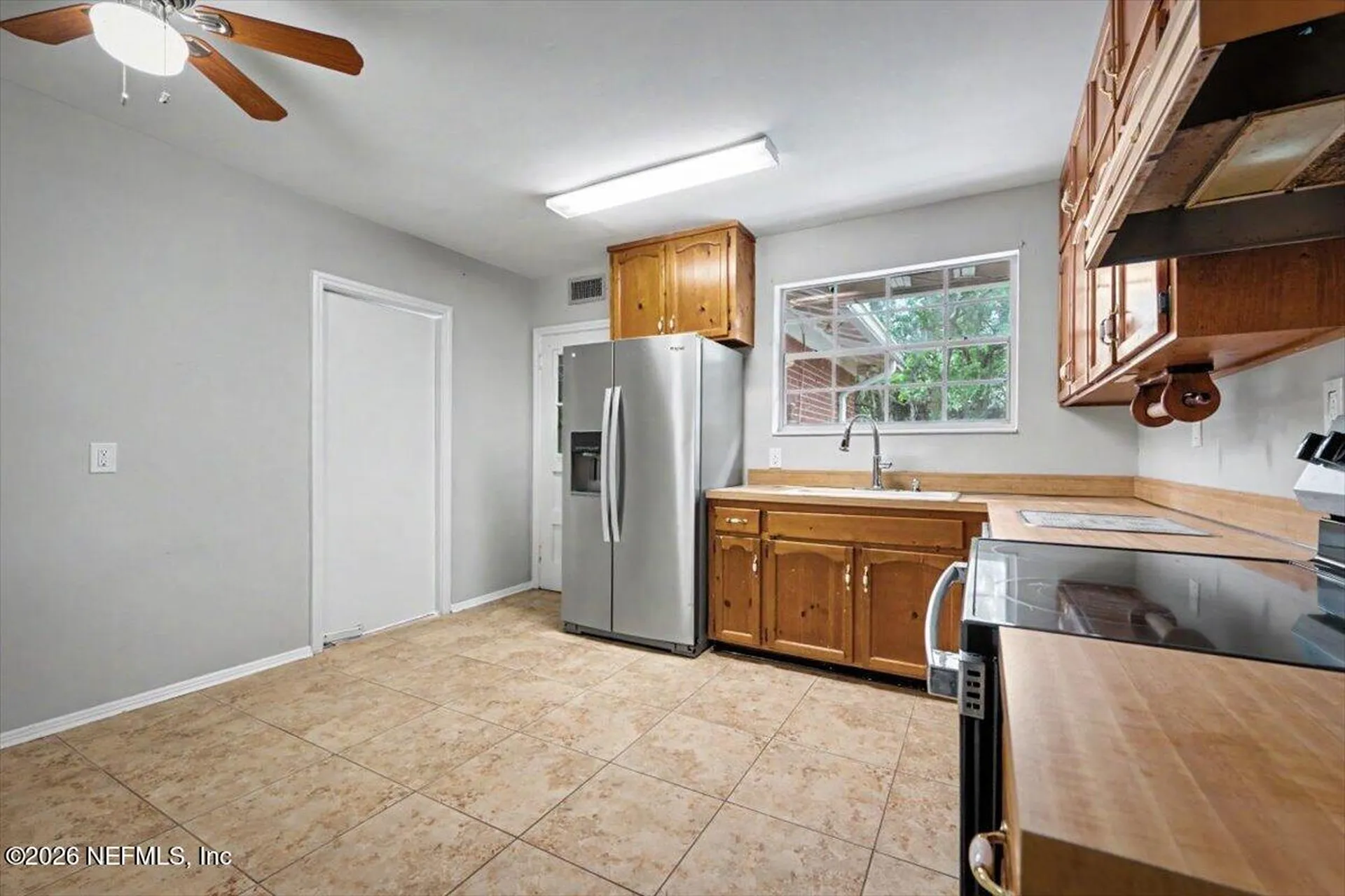 5321 Rollins Avenue Jacksonville FL 32207