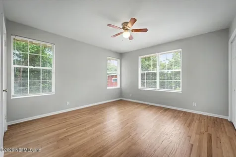 5321 Rollins Avenue Jacksonville FL 32207