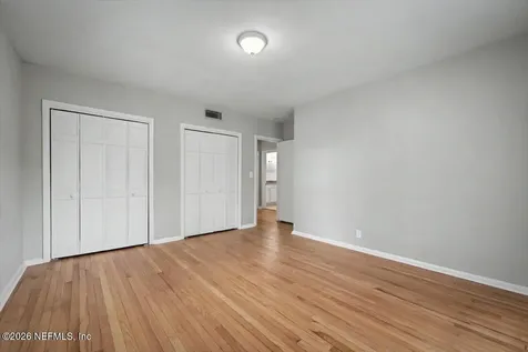 5321 Rollins Avenue Jacksonville FL 32207