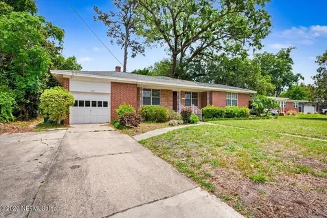 5321 Rollins Avenue Jacksonville FL 32207