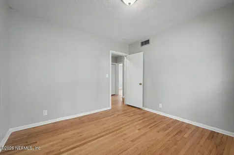 5321 Rollins Avenue Jacksonville FL 32207