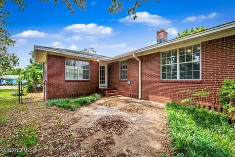 5321 Rollins Avenue Jacksonville FL 32207