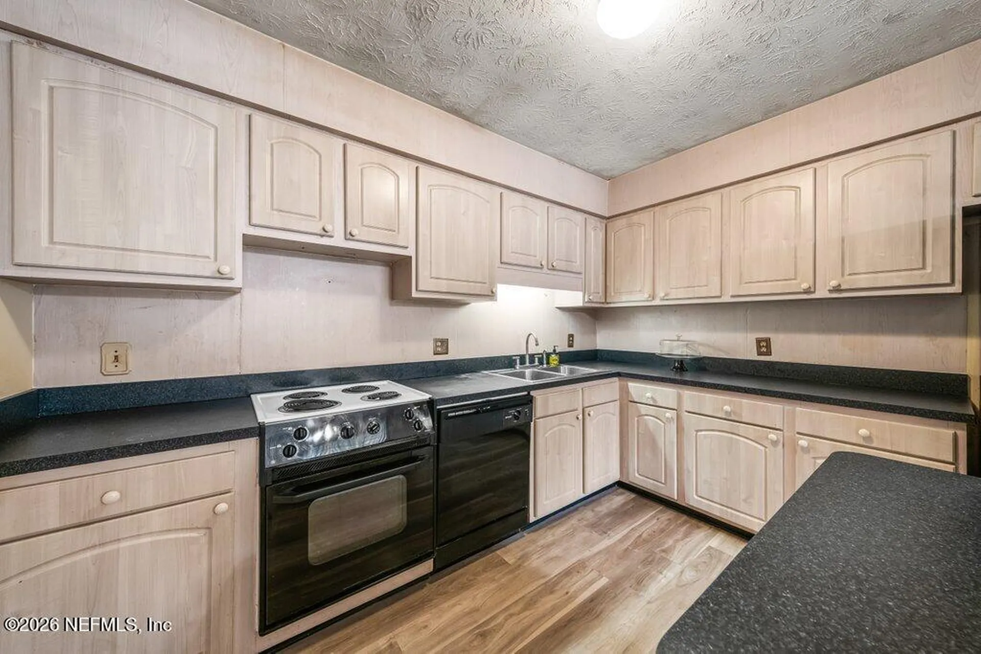 8307 Gullege Drive Jacksonville FL 32219