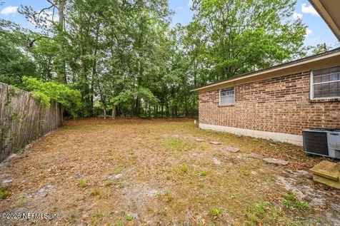 8307 Gullege Drive Jacksonville FL 32219