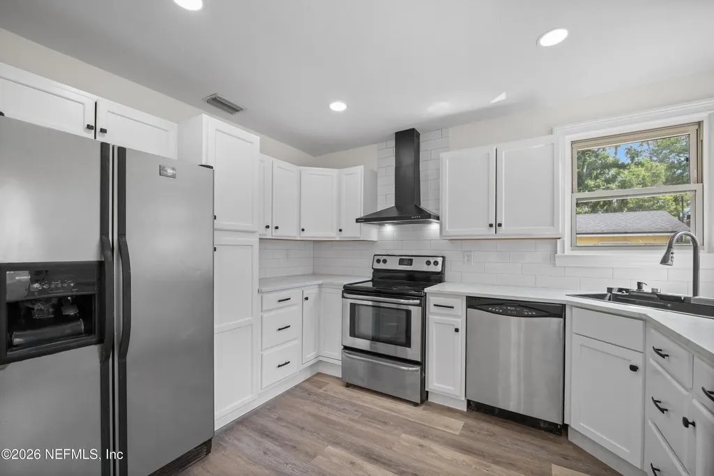 4168 Spring Park Circle Jacksonville FL 32207