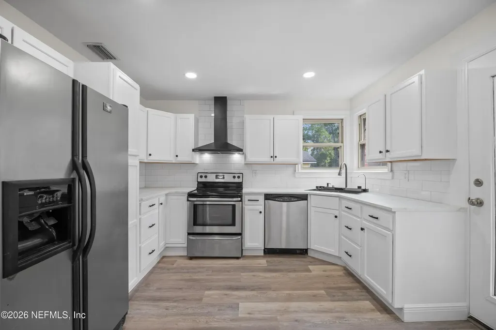 4168 Spring Park Circle Jacksonville FL 32207