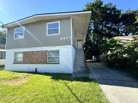 2977 Collier Avenue Jacksonville FL 32205