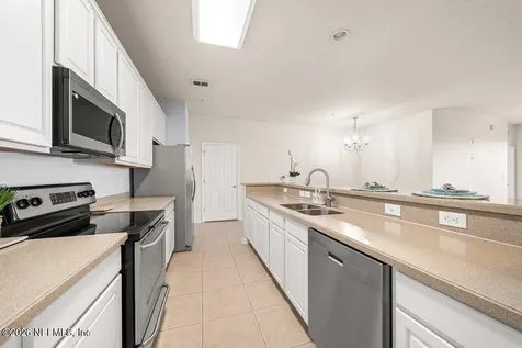 13364 Beach Boulevard Jacksonville FL 32224