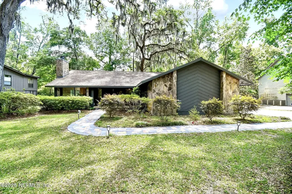 2946 Old Orchard Jacksonville FL 32257