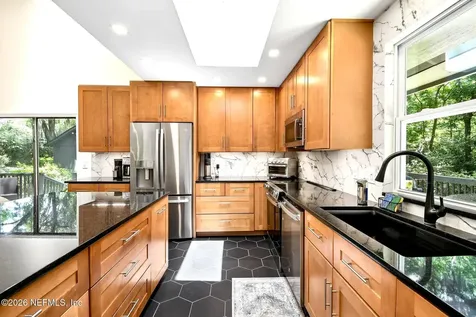 2946 Old Orchard Jacksonville FL 32257