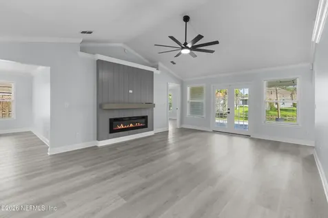 1825 Willesdon Drive W Jacksonville FL 32246