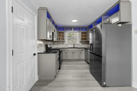 1825 Willesdon Drive W Jacksonville FL 32246