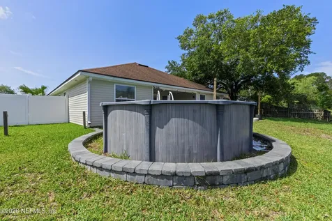 1825 Willesdon Drive W Jacksonville FL 32246