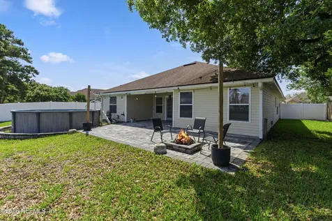 1825 Willesdon Drive W Jacksonville FL 32246