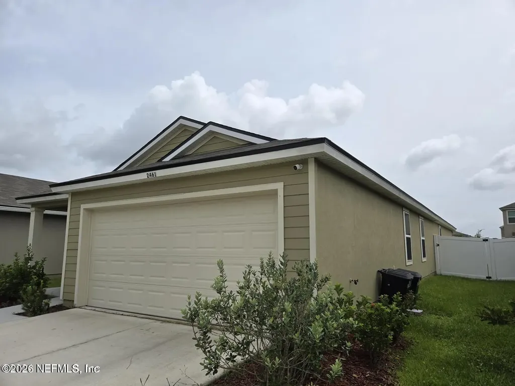 2461 Oak Stream Drive Green Cove Springs FL 32043