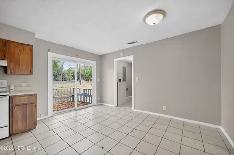 7807 Knoll Drive N Jacksonville FL 32221