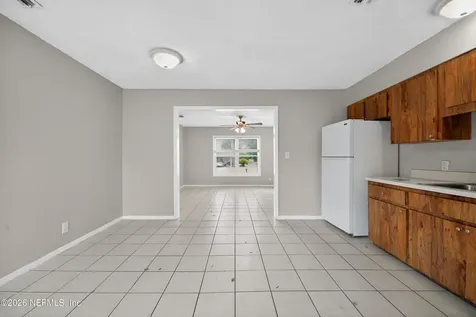 7807 Knoll Drive N Jacksonville FL 32221