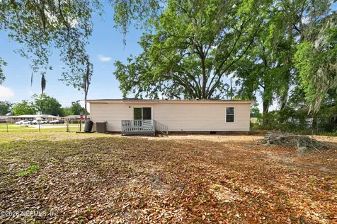 7807 Knoll Drive N Jacksonville FL 32221