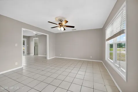 7807 Knoll Drive N Jacksonville FL 32221