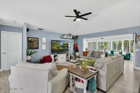 7 Winterberry Place Palm Coast FL 32164