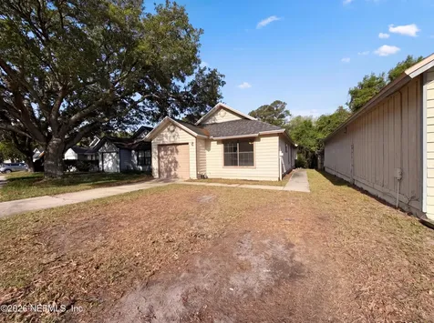 2512 Townsquare Drive Jacksonville FL 32216