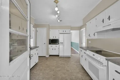 1950 Holly Oaks Ravine Drive Jacksonville FL 32225