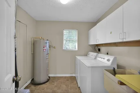 1950 Holly Oaks Ravine Drive Jacksonville FL 32225